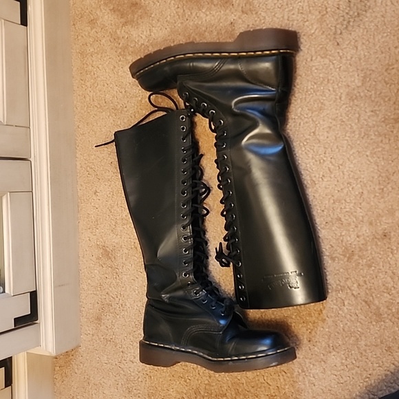 Dr. Martens 20 eyes 9663 Moto Lace-up Boots - Picture 13 of 16